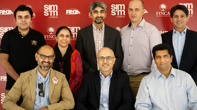L to R: CEO of FINJA Qasif Shahid, CEO of FINCA Microfinance Bank Mudassar Aqil, co-founder of FINJA Monis Rahman and other team members.