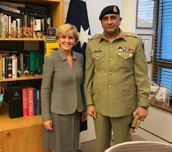 Pakistan Army Chief General Qamar Javed Bajwa with Australian Foreign Minister Julie Bishop. Photo: ISPR