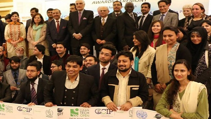 UNIDO awarded five Pakistani innovators for developing clean technologies