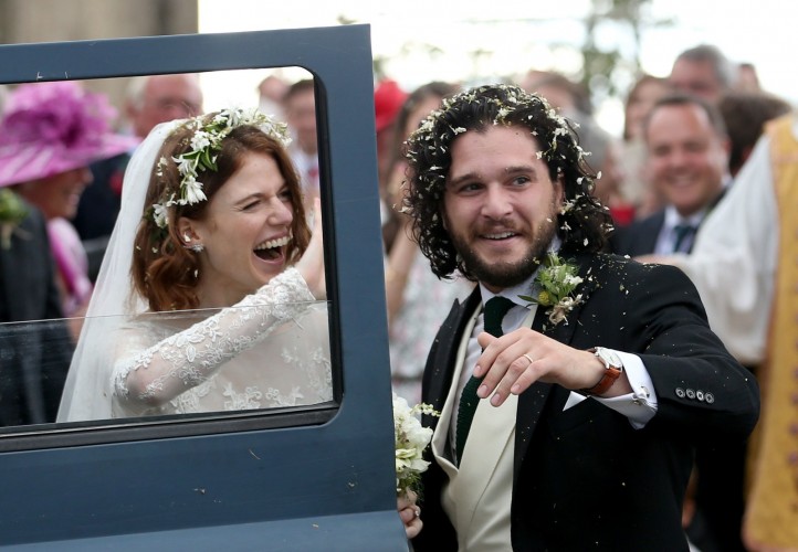 Kit Harington and Rose Leslie at Rayne Church, Kirkton of Rayne in Aberdeenshire, after their wedding.